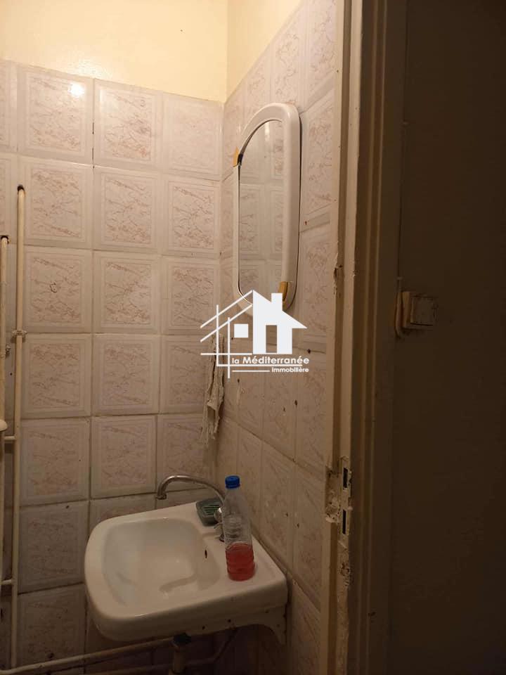 A vendre appartement s1 centre ville Tunis