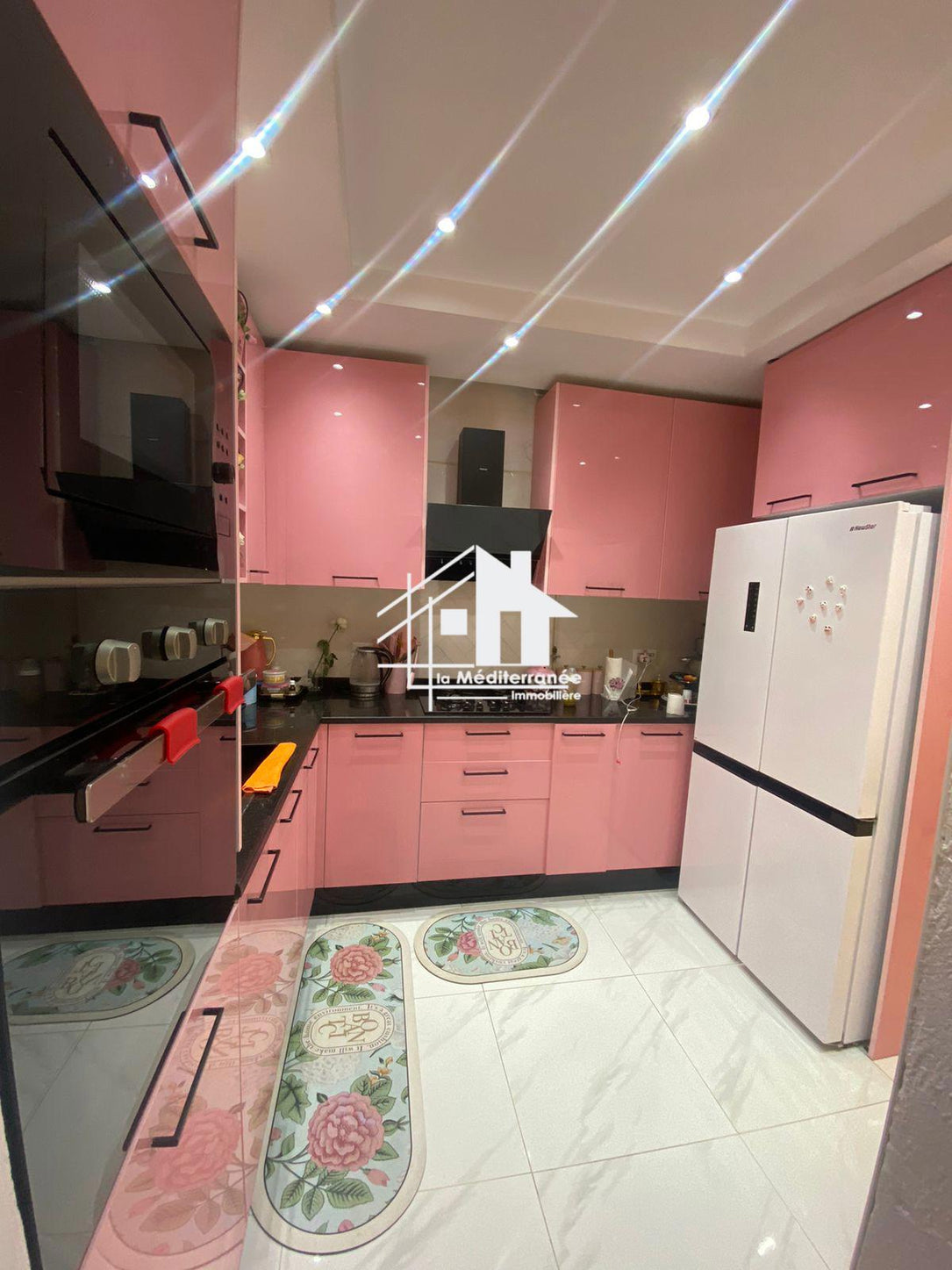 A vendre appartement S+3 hst au bardo 2