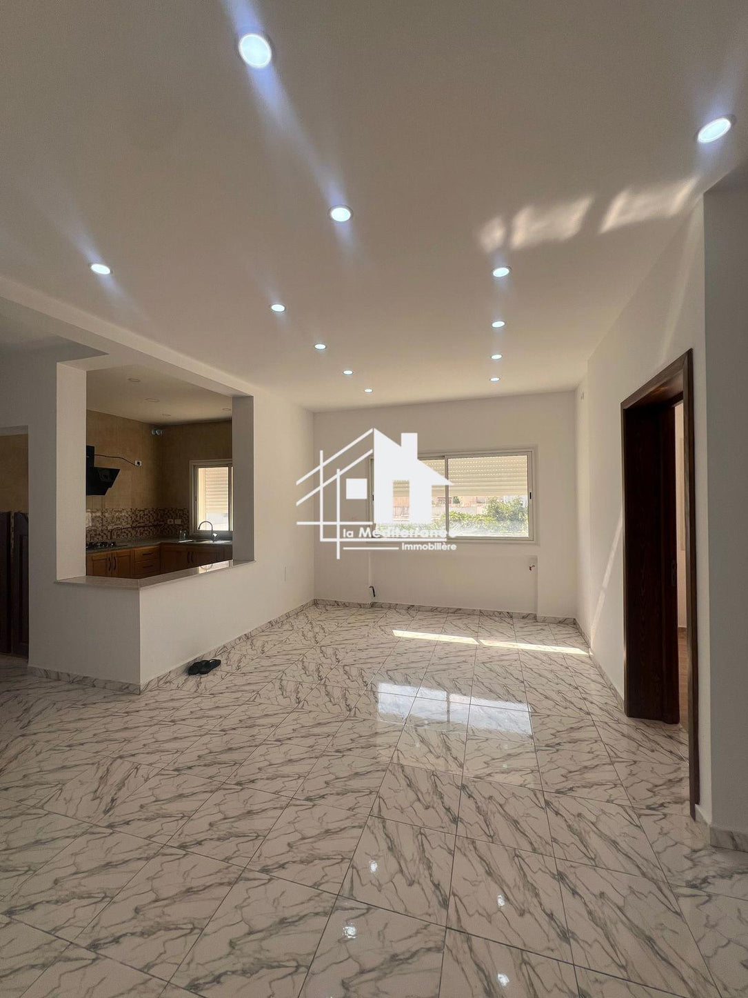 A louer appartement S+2 jamais habité au Bardo prés de stade