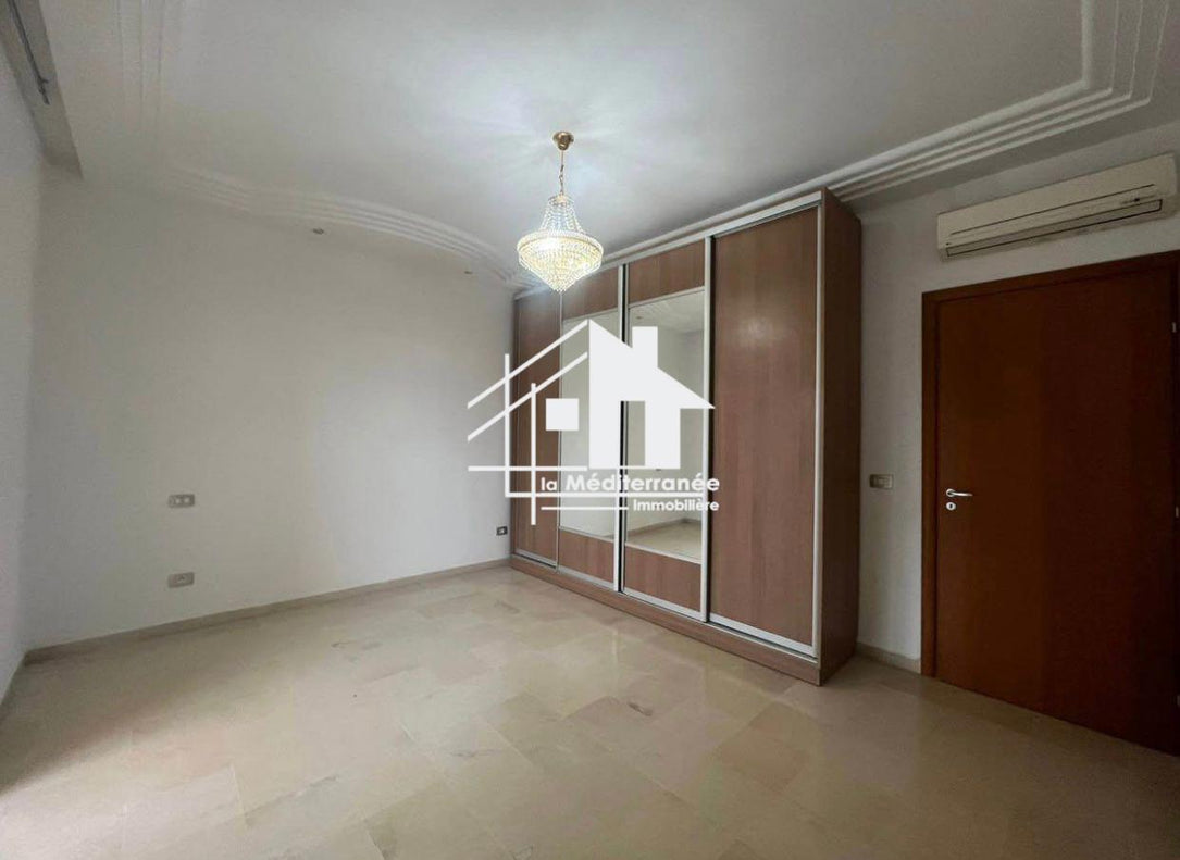A louer un appartement S+2 aux jardins de carthage