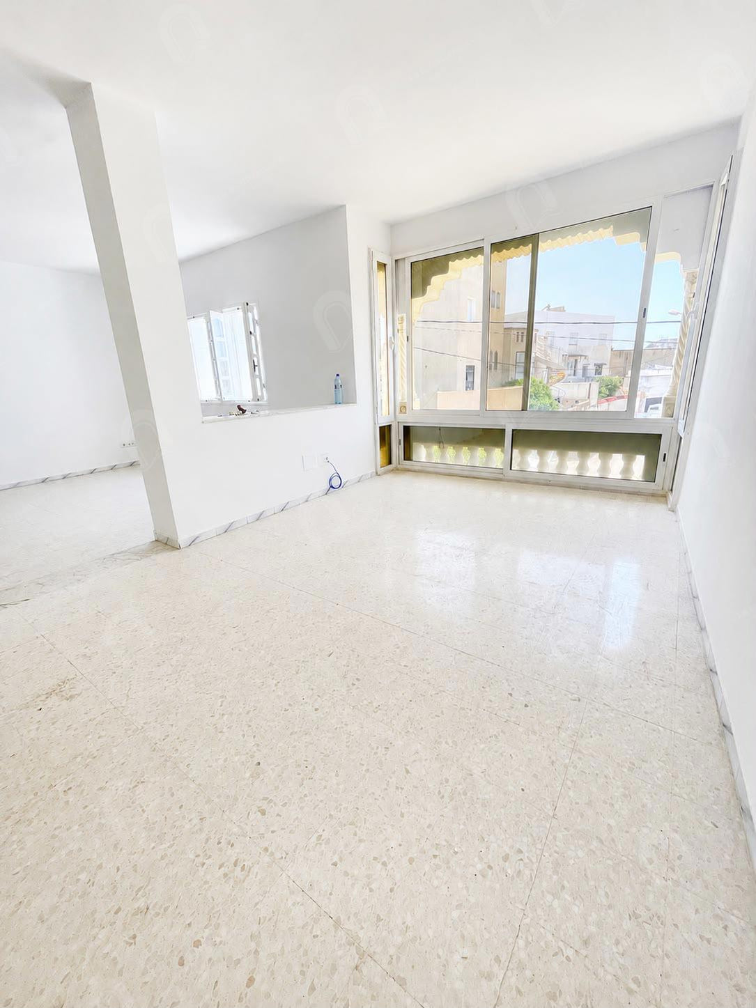 A louer étage de villa s+3 à cité haras bardo
