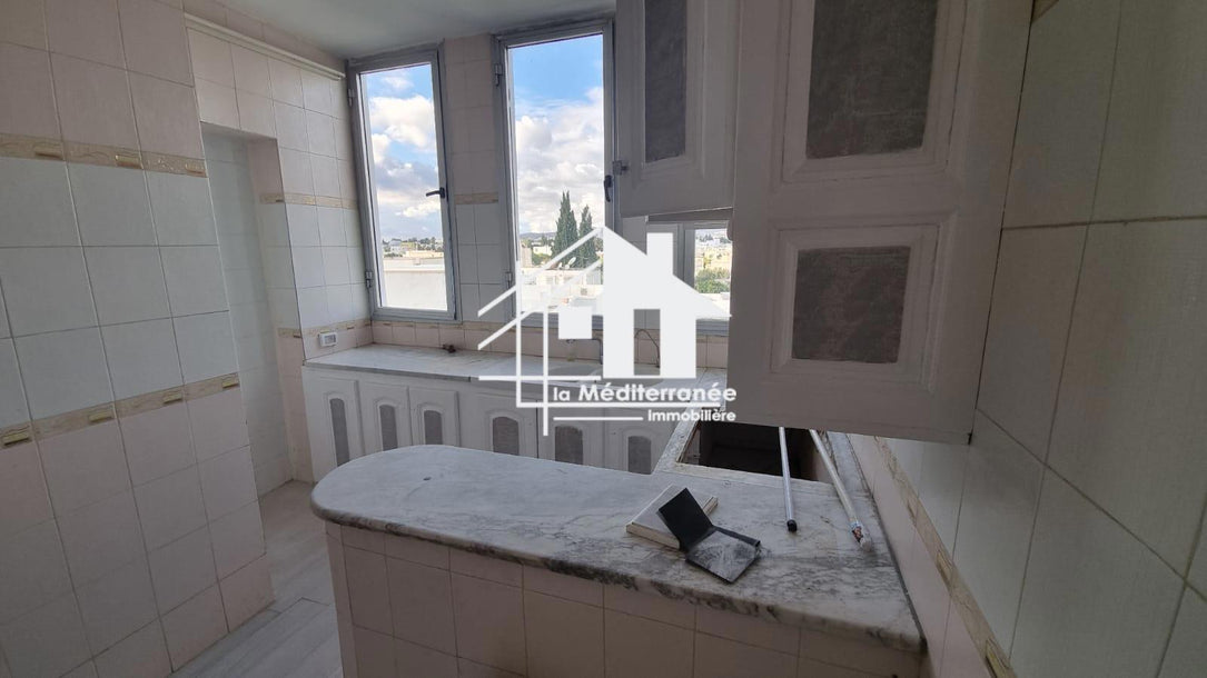 a louer appartement duplex s+3 à khaznadar