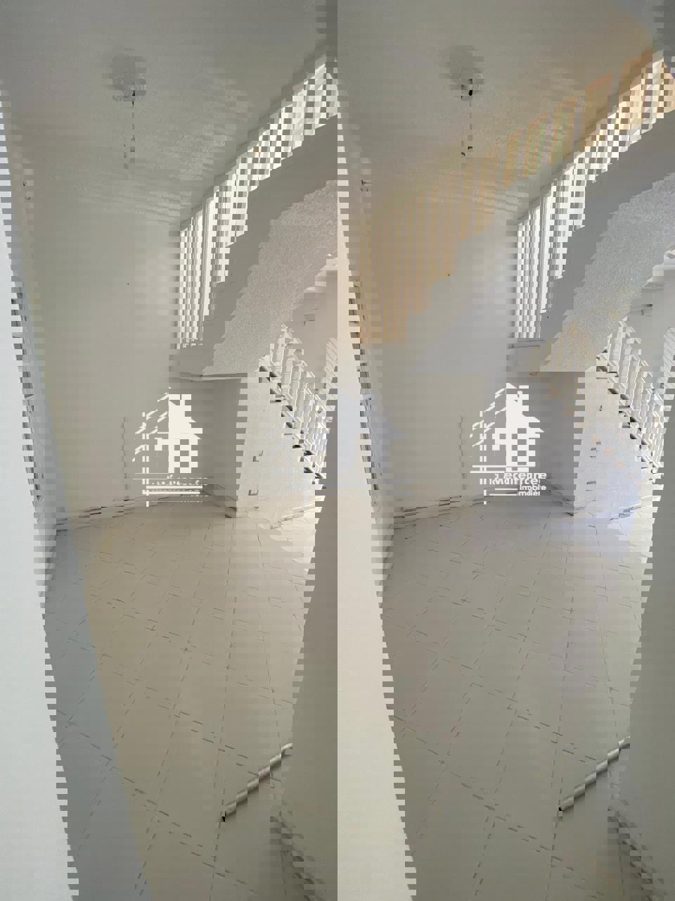 à louer villa s+4 à khaznadar