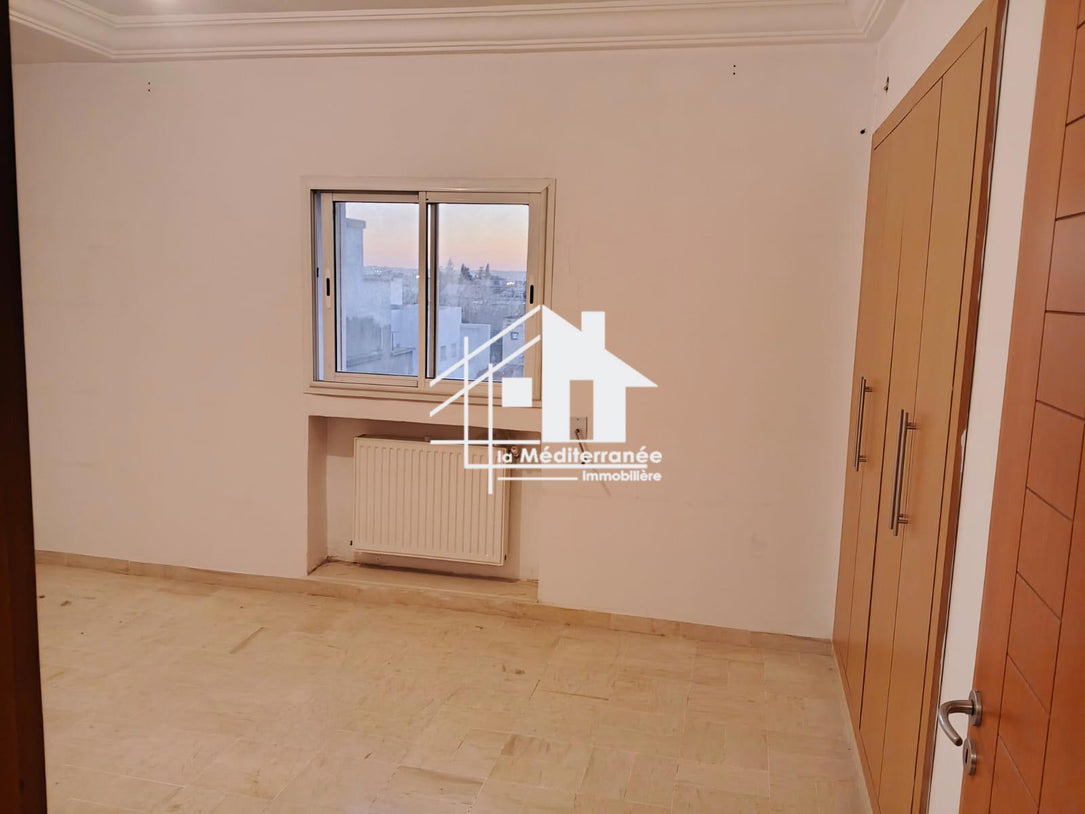 A louer étage de villa S+3 au Bardo 2