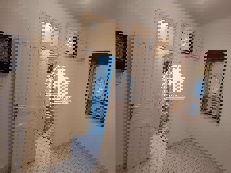 A louer appartement s+2 Moncef bey