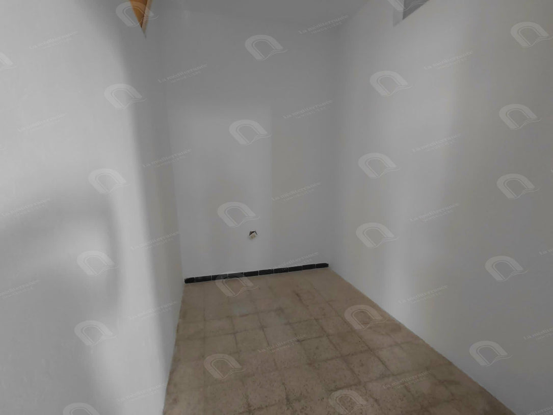 A vendre maison deux étage à ouardia 4
