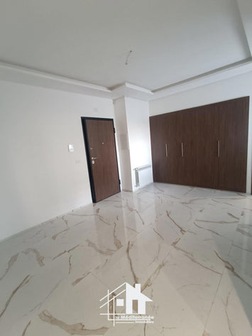 A vendre appartement S+1 direct promoteur à nouvelle Soukra class=