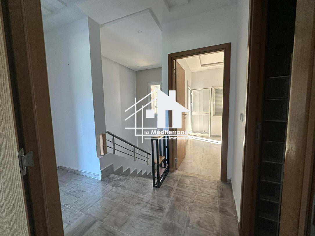 A vendre duplex S3 à Ezzahra