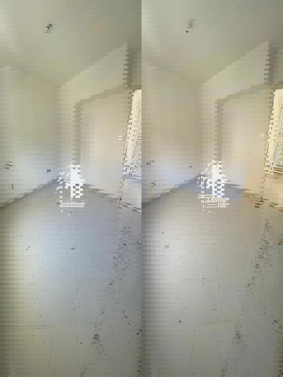 à louer villa s+4 à khaznadar