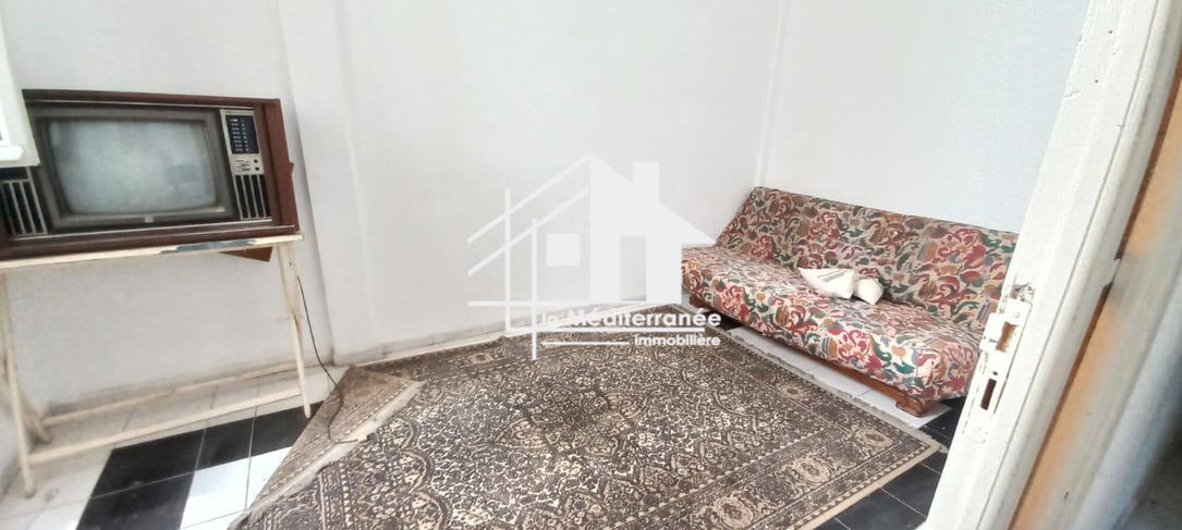 A vendre appartement S+5 au centre ville