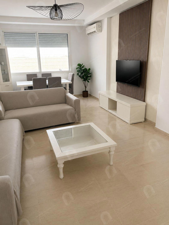 A Vendre Un Appartement s+3 à  Jardin El Menzeh 2