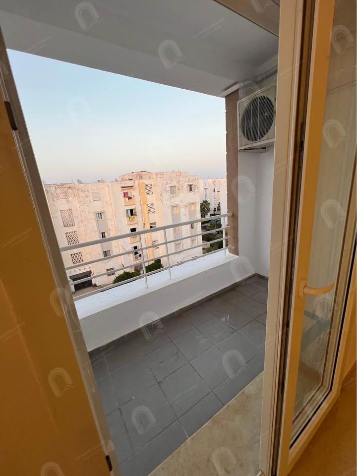 A louer un appartement S+2 hst au manouba