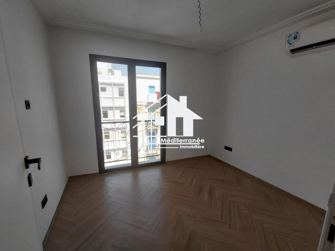 A louer bureau S+2 au centre ville