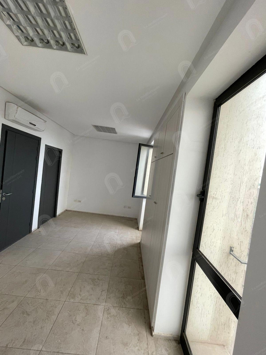 A vendre Bureau H+1 au bardo avenue hbib borguiba