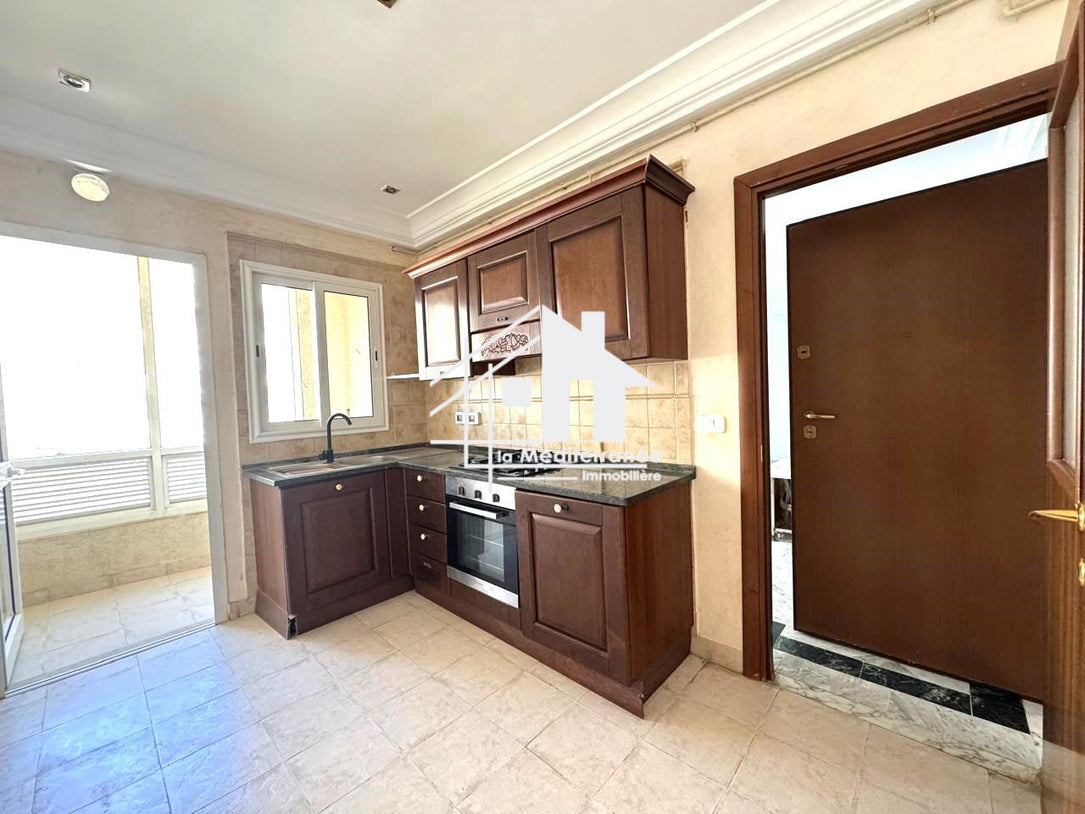 Appartement S+2 à Ain Zaghouan Nord