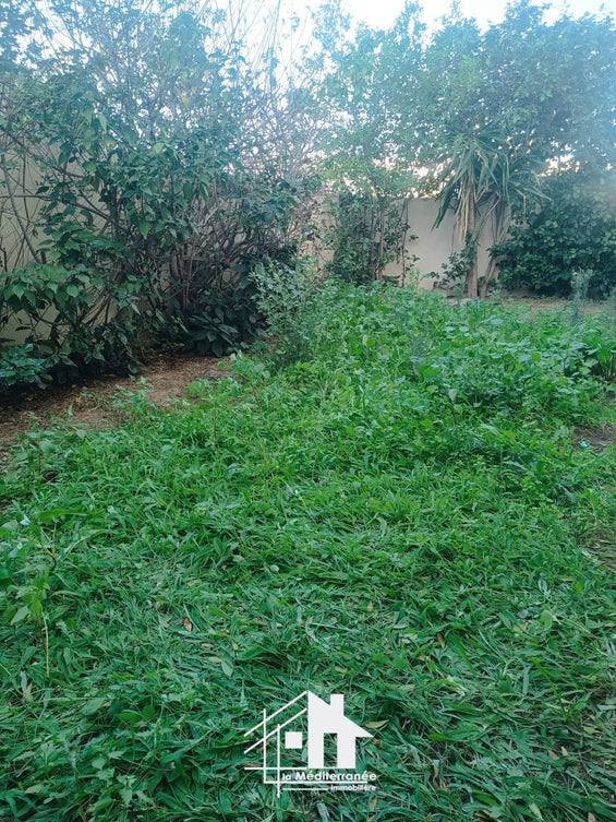 A louer Appartement S+1 meublé avec jardin à la Soukra