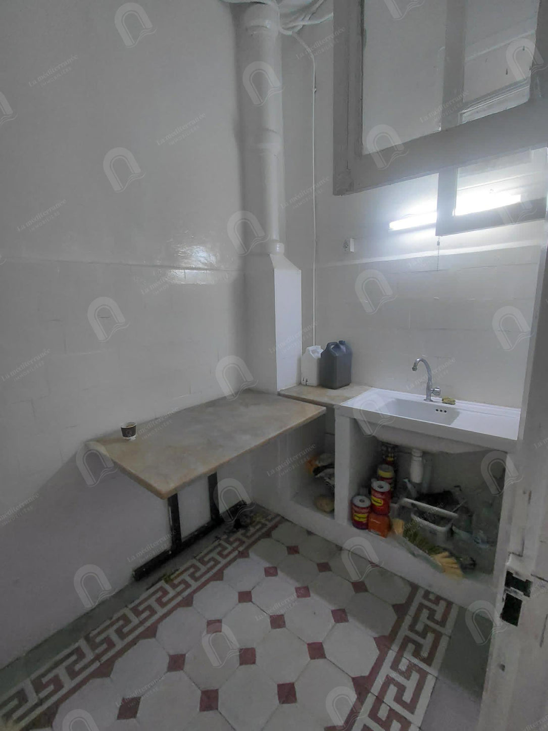 a louer appartement s3 au centre ville tunis