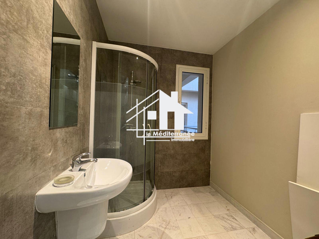 Appartement S+3 meublé au Lac 2