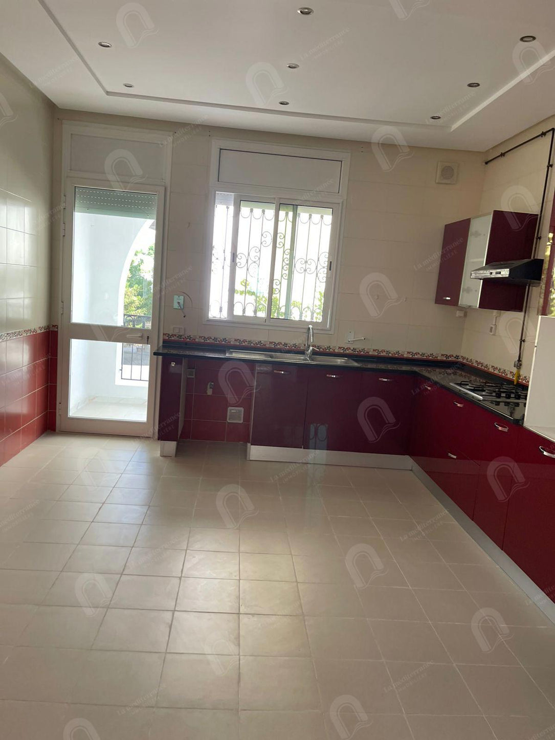 A louer  Etage de villa  à jardin d'el menzah 2