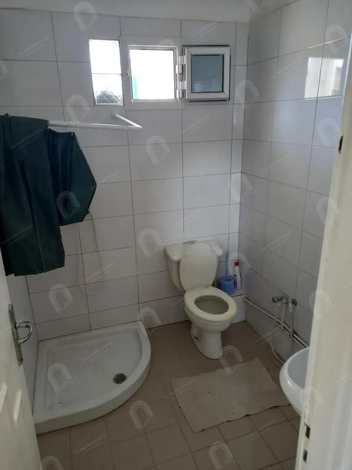 A louer un appartement S+2 meublé