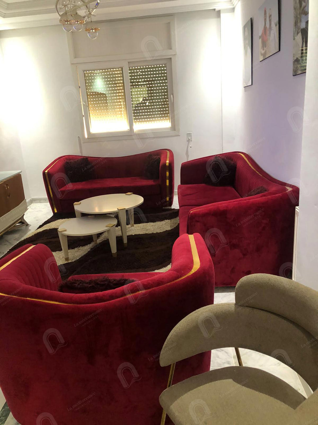 A louer un appartement meublé  s+3 à Menzah 7 biz