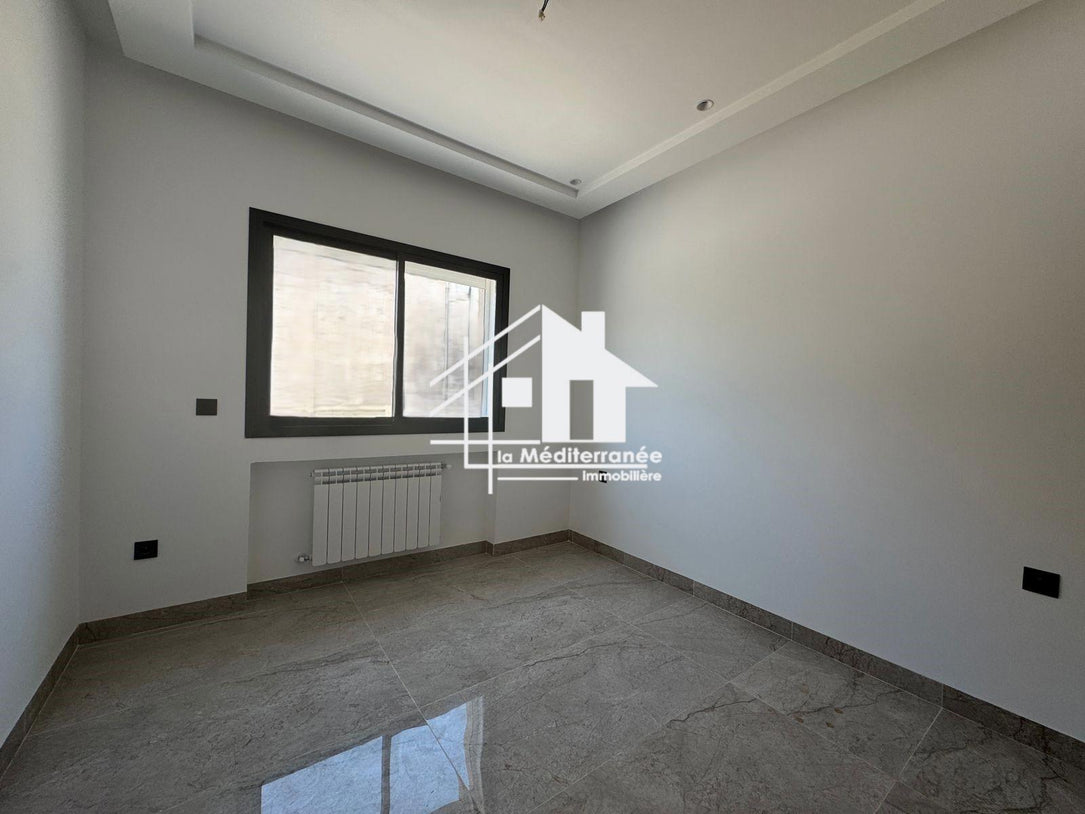 Appartement S+2 témoin  à jardins de carthage