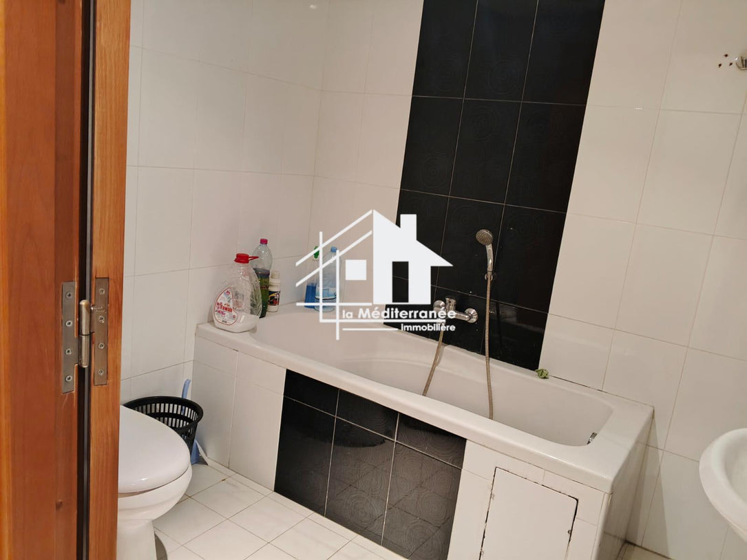 A louer étage de villa S+3 au Bardo 2