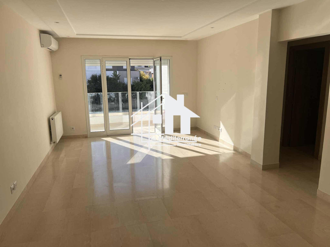 A louer un S+2 à chotrana 1