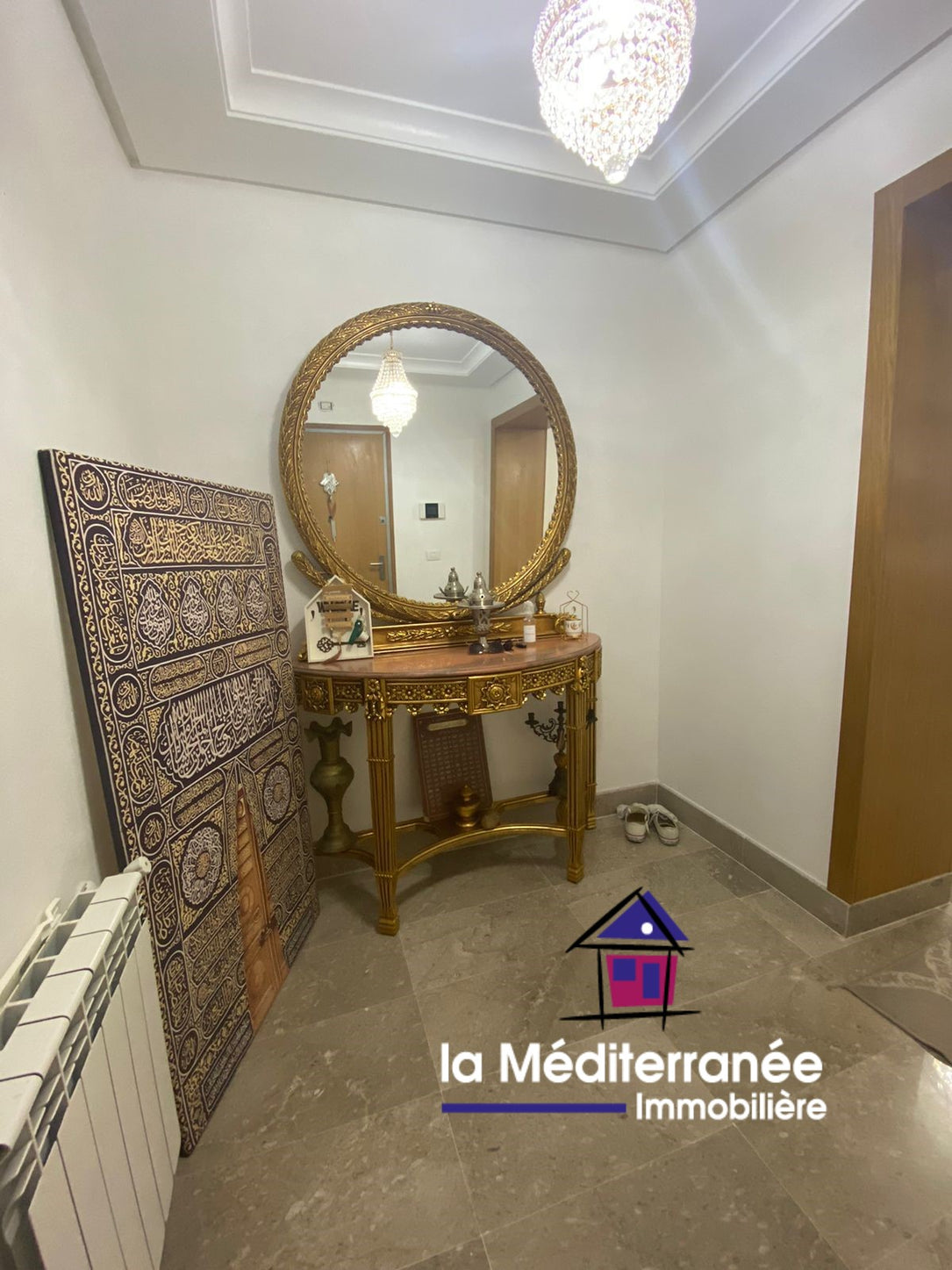 Appartement S+4 meublé aux jardins de carthage