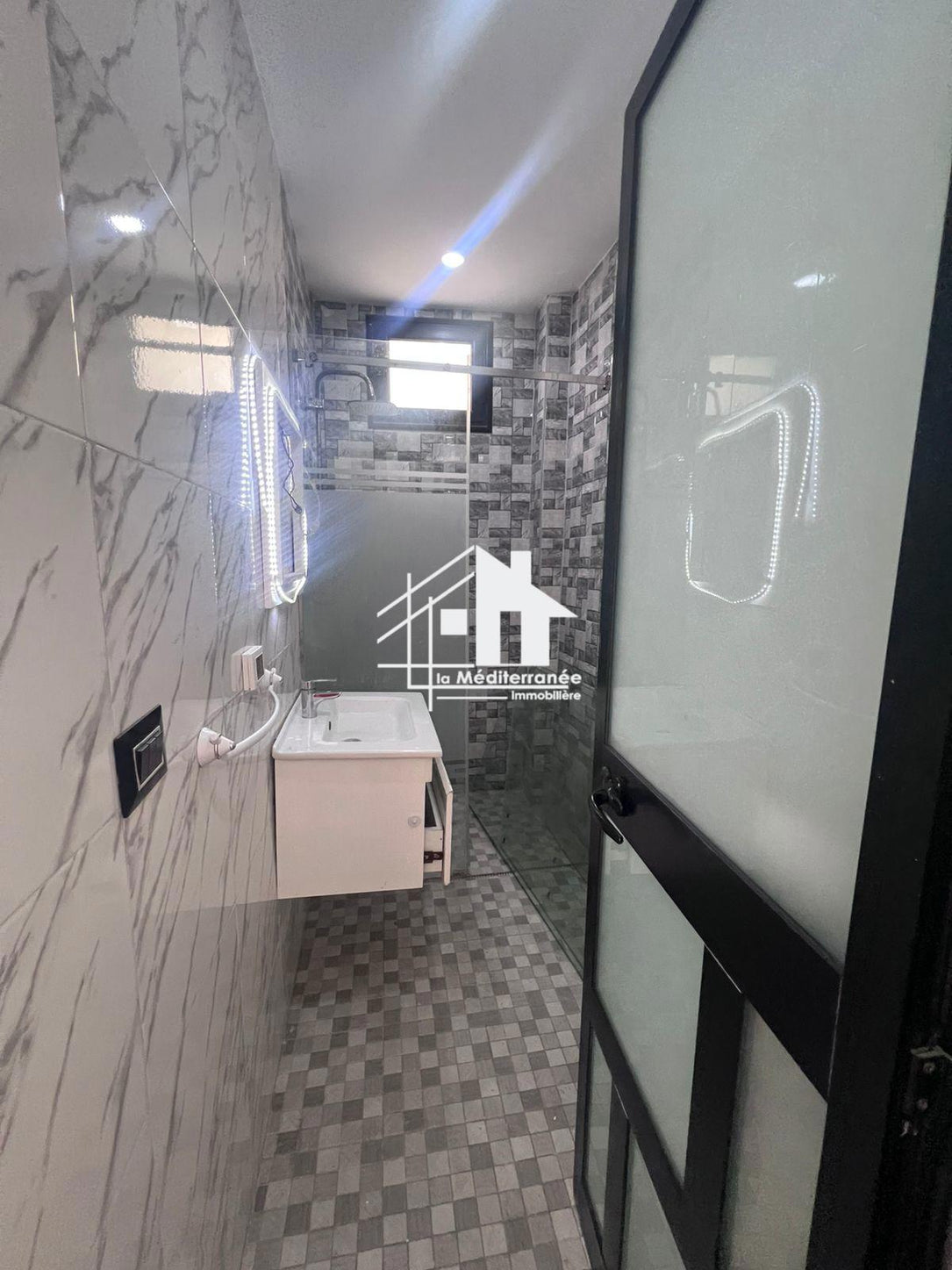 A louer un Duplex S+2 au bardo rue de tunis