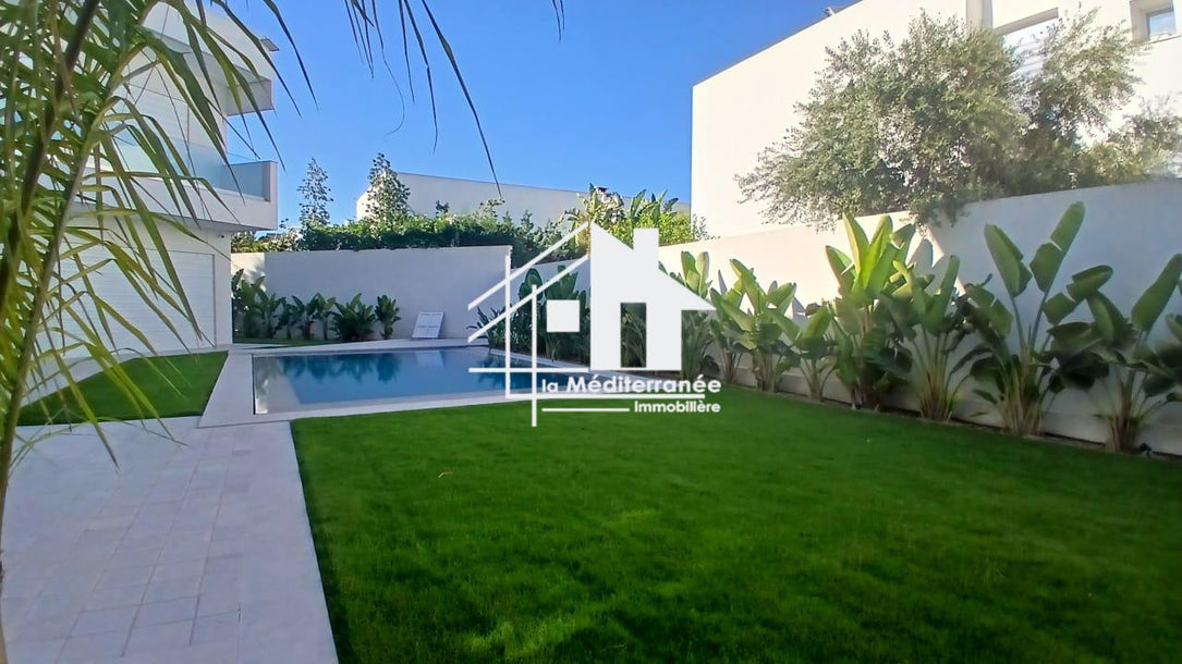 Deux villa jumelées jamais habitées