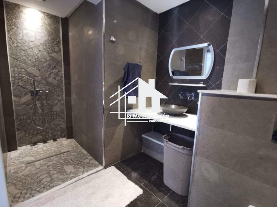 Appartement S+2 meublé au lac 1