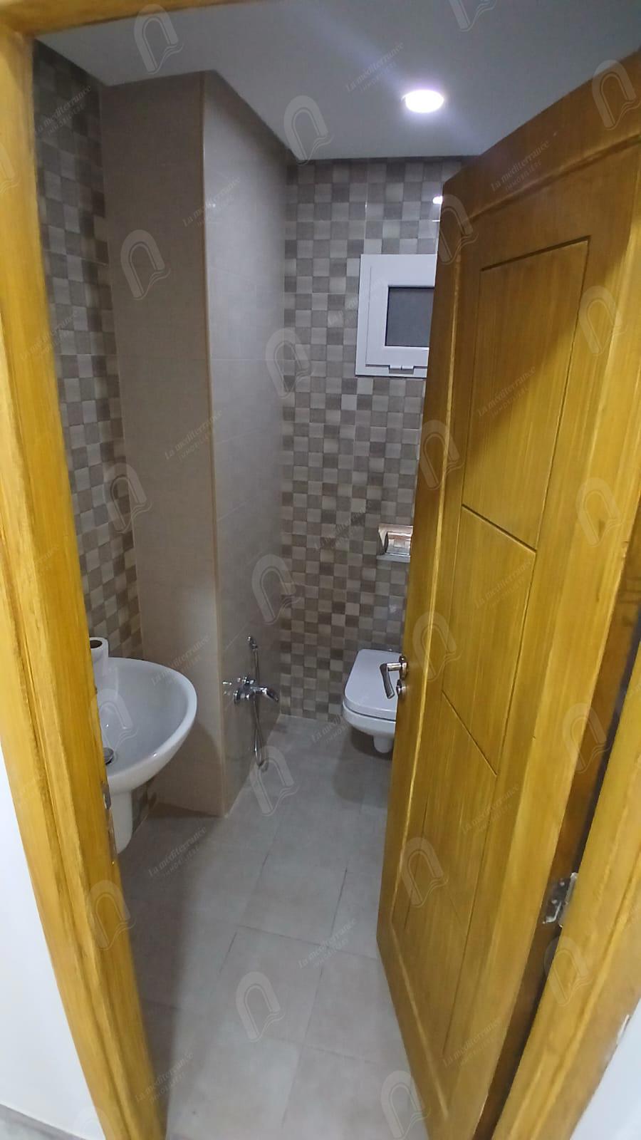 A louer un appartement S+2 hst au rdc