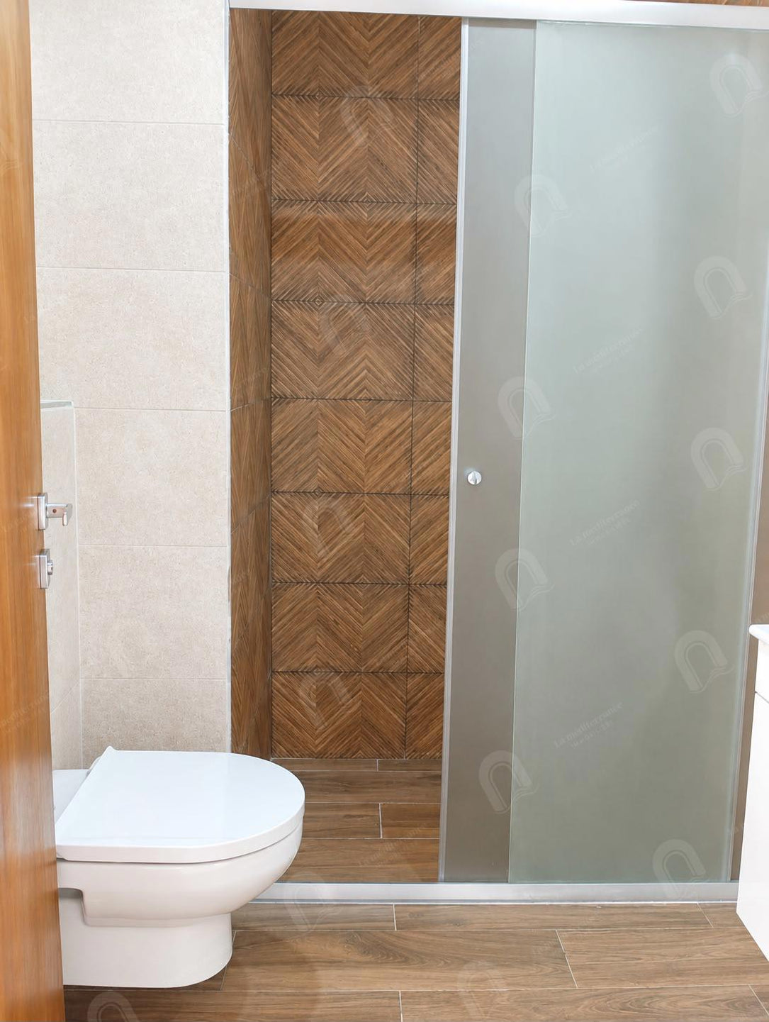 A vendre un appartement S+2 hst situé au Rdc à manouba