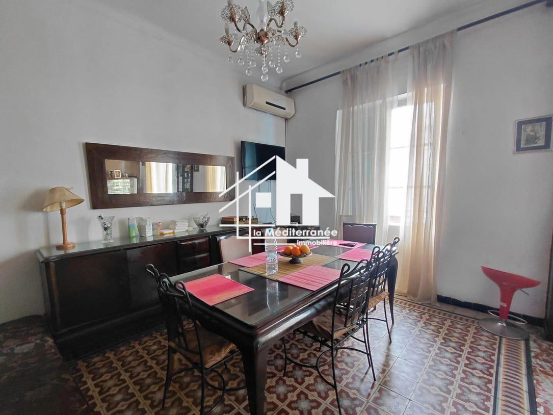 A vendre appartement s2 au centre ville Tunis