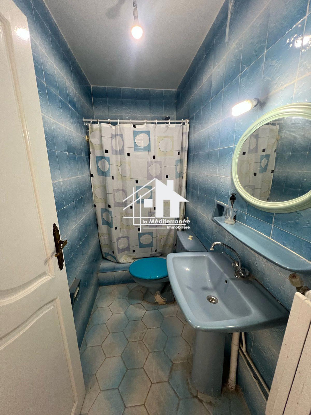A louer étage de villa s2 à Ksar Said
