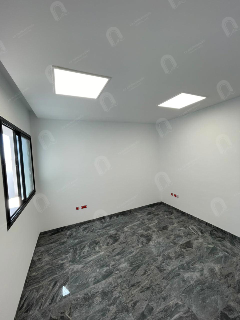 A louer des bureaux H+2 hst au bardo