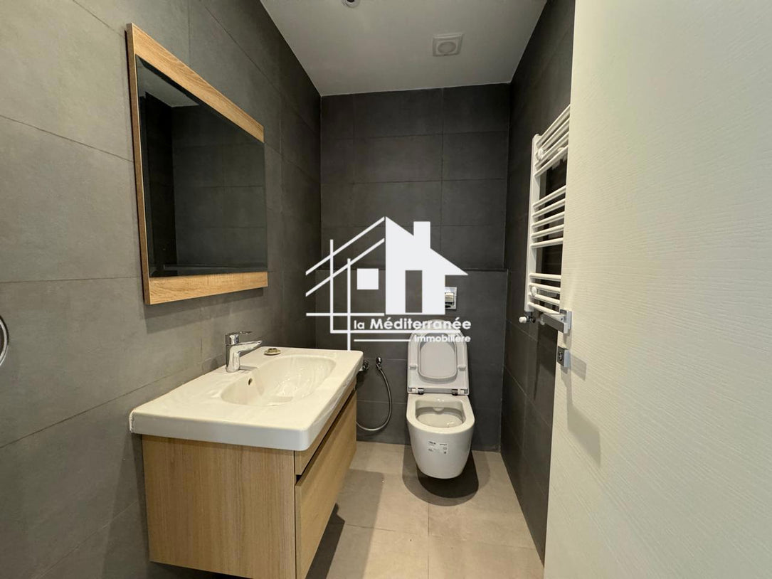 Un Appartement S+2 à Ain Zaghouan Nord