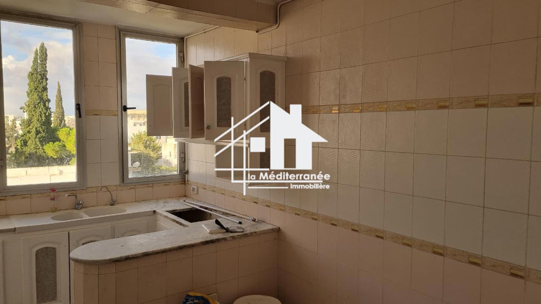 a louer appartement duplex s+3 à khaznadar