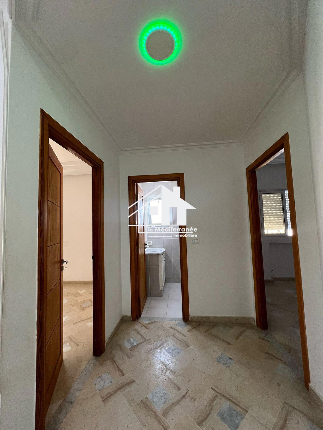 a louer appartement s2 a rue tunis au Bardo