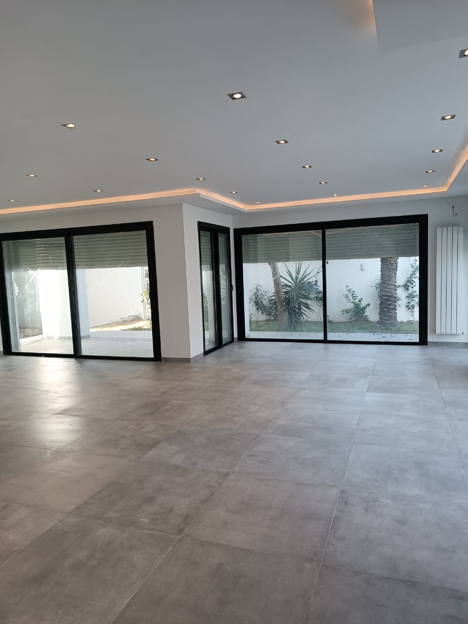 À louer duplex S3 à la Soukra jamais habité