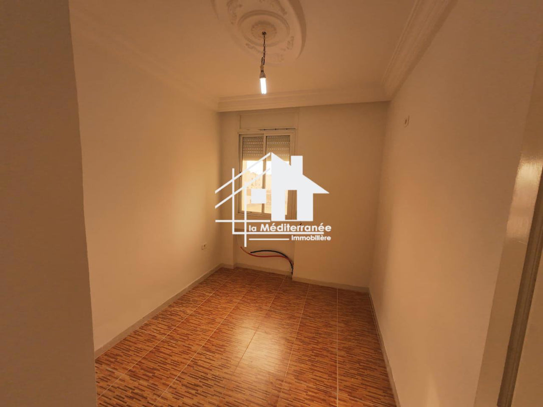 A louer étage de villa S+4 à manouba