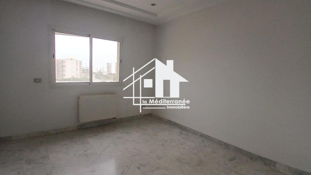 Appartement S+3 aux jardins de carthage