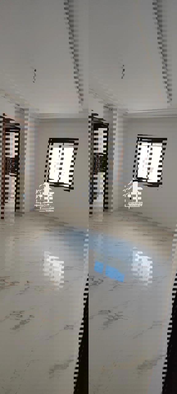 UN appartement s1 a louer a cité les palmeraies