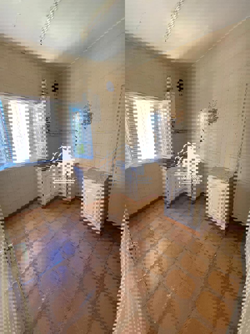 location étage de villa s3 au Bardo prés de chemi