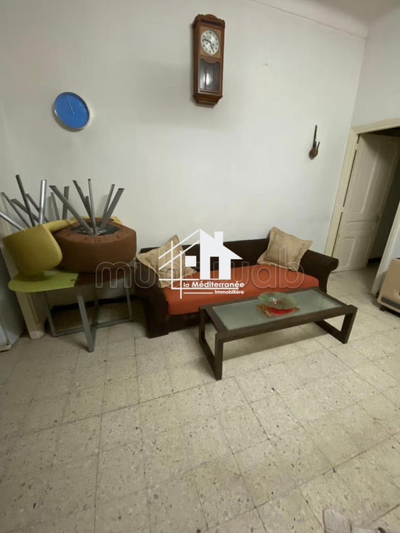 A vendre appartement s+3 au centre ville Tunis