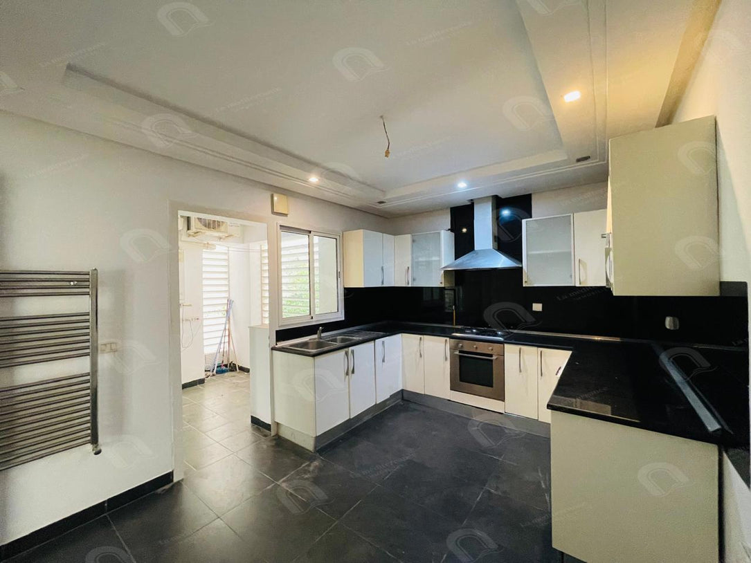 À vendre – Appartement S3 à La Soukra
