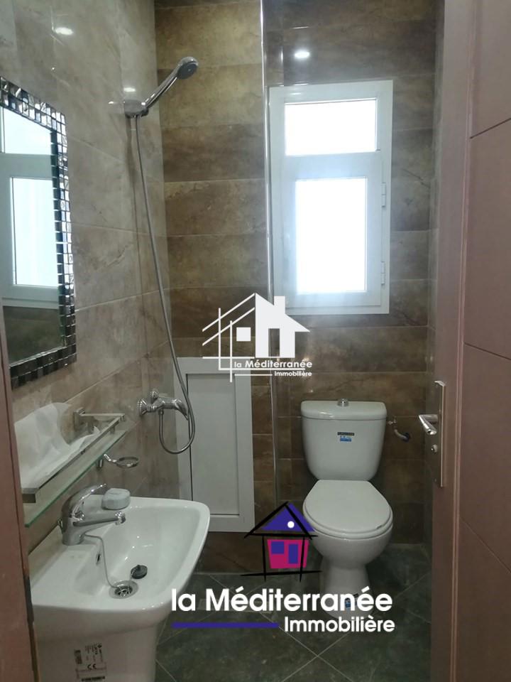 A louer Appartement s+3 A Boumhal Bassatine