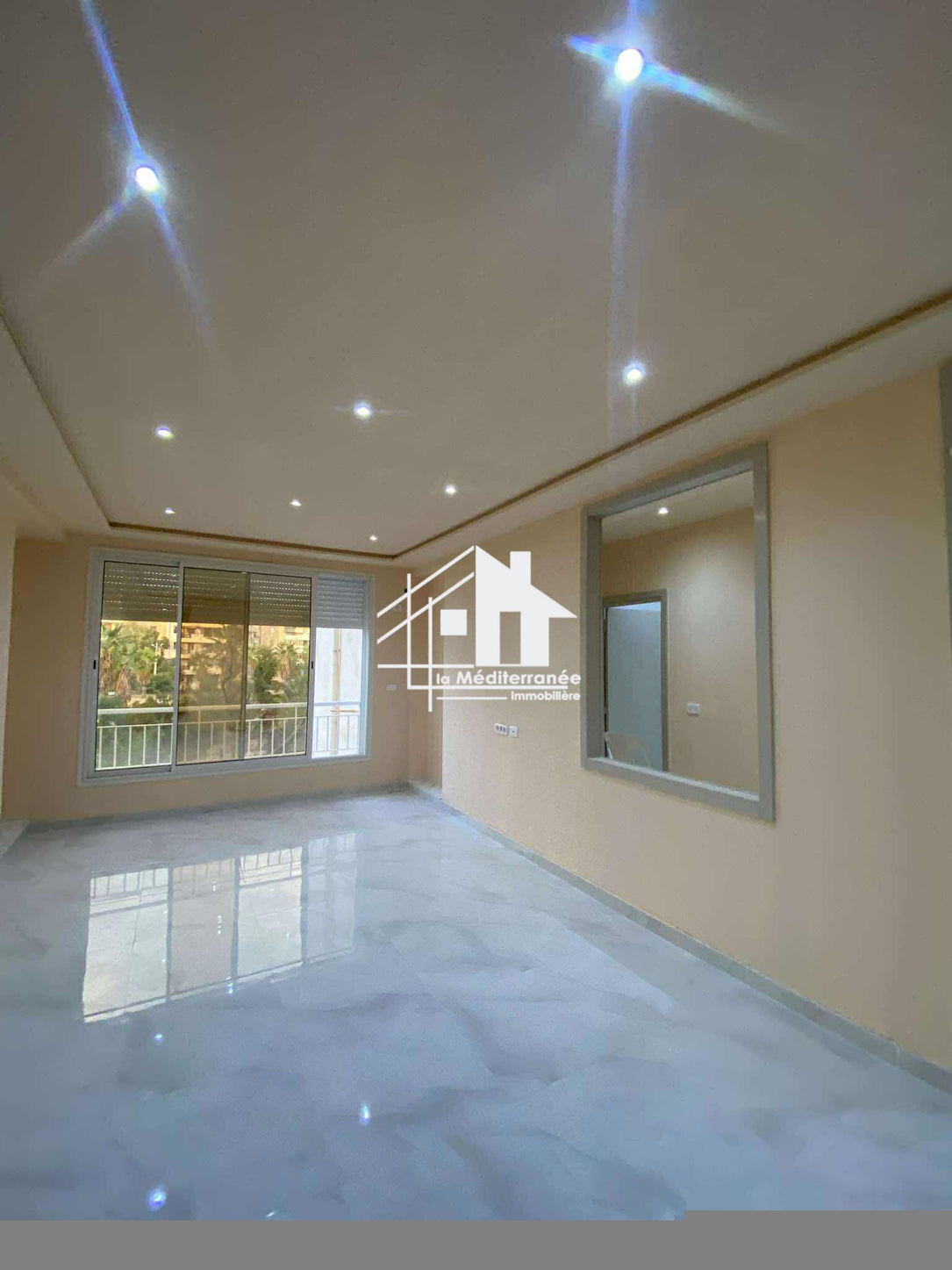 Appartement  à Rades