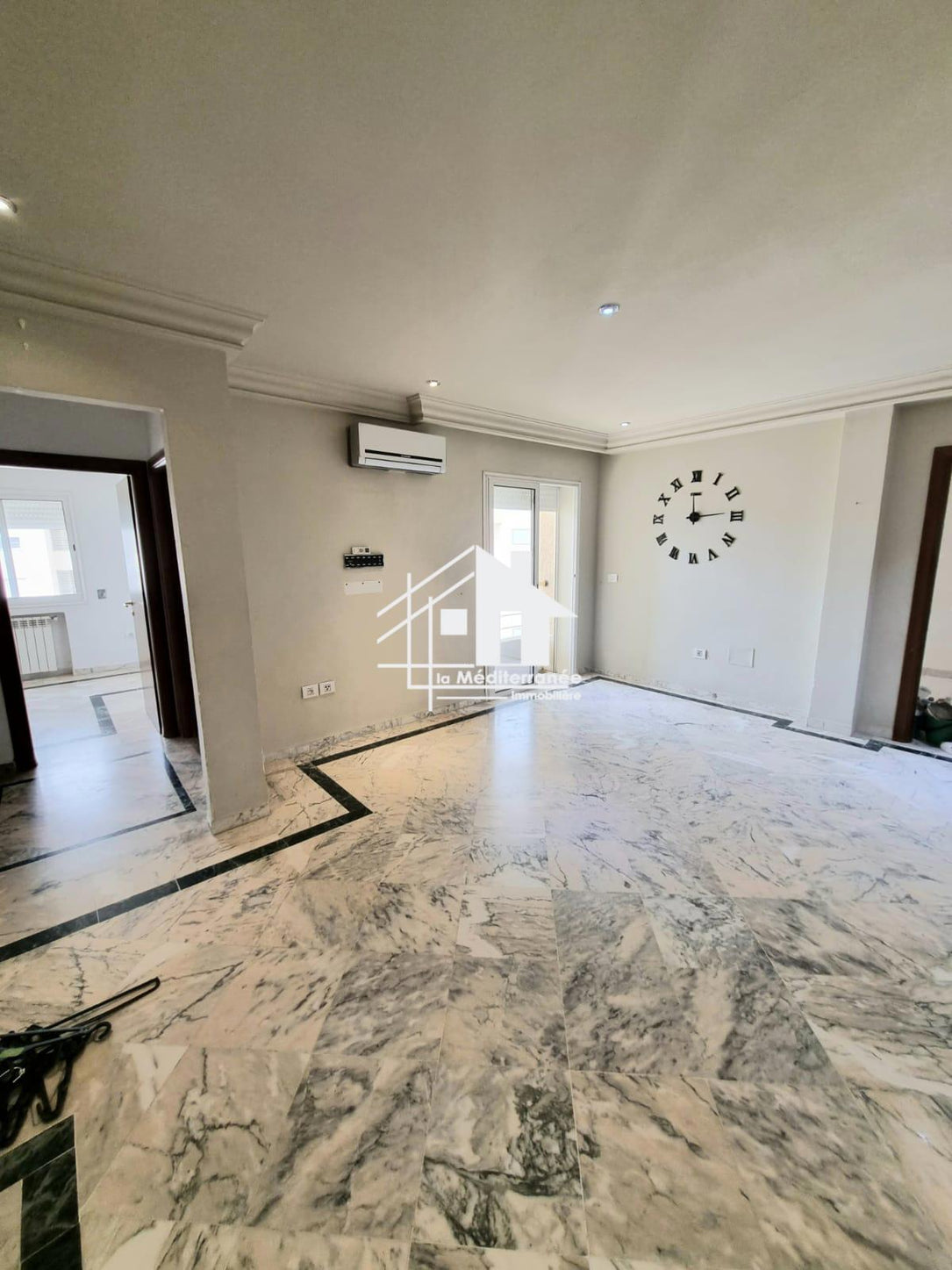 Appartement S+2 à Ain Zaghouan Nord